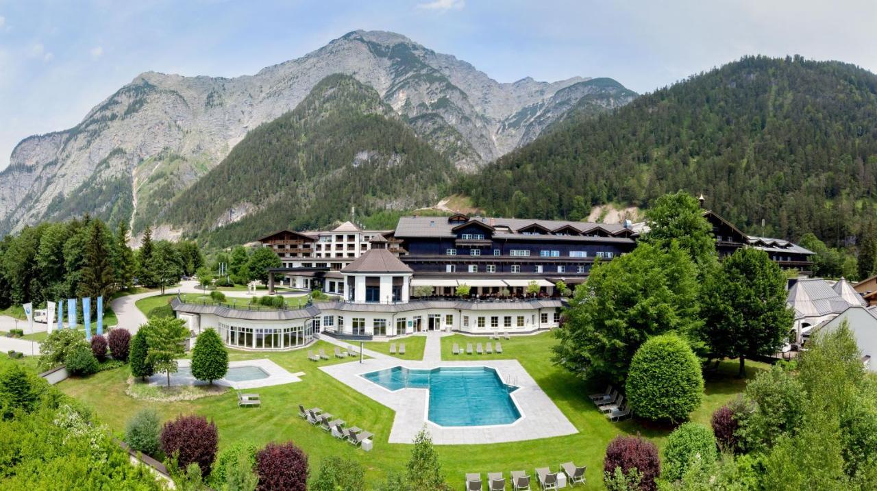 Hotel Gut Brandlhof Saalfelden Exterior foto